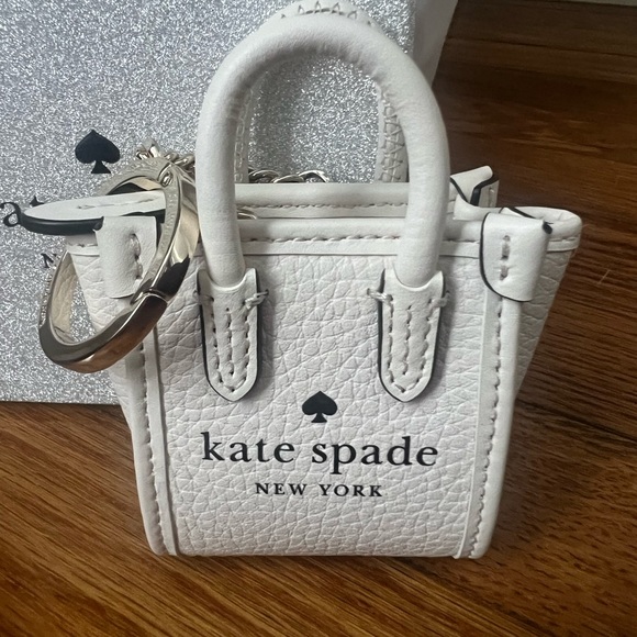 kate spade Handbags - 👛Kate Spade Mini Coin Purse